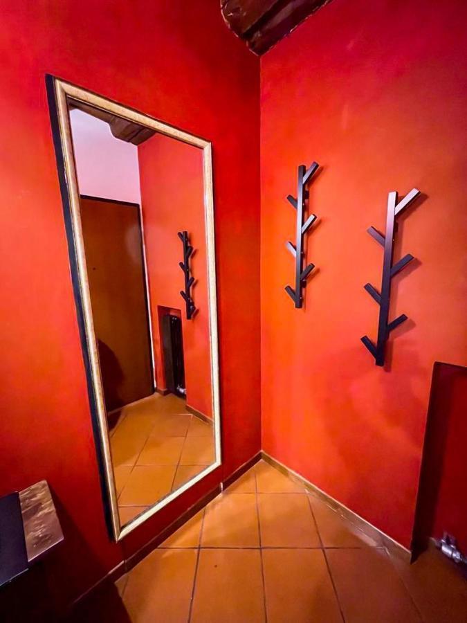 Sottoriva 12 City Center Large Apartment Verona Dış mekan fotoğraf